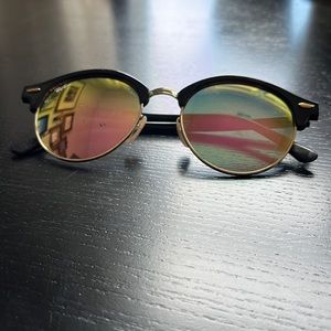 Women’s Ray Ban Sunglasses